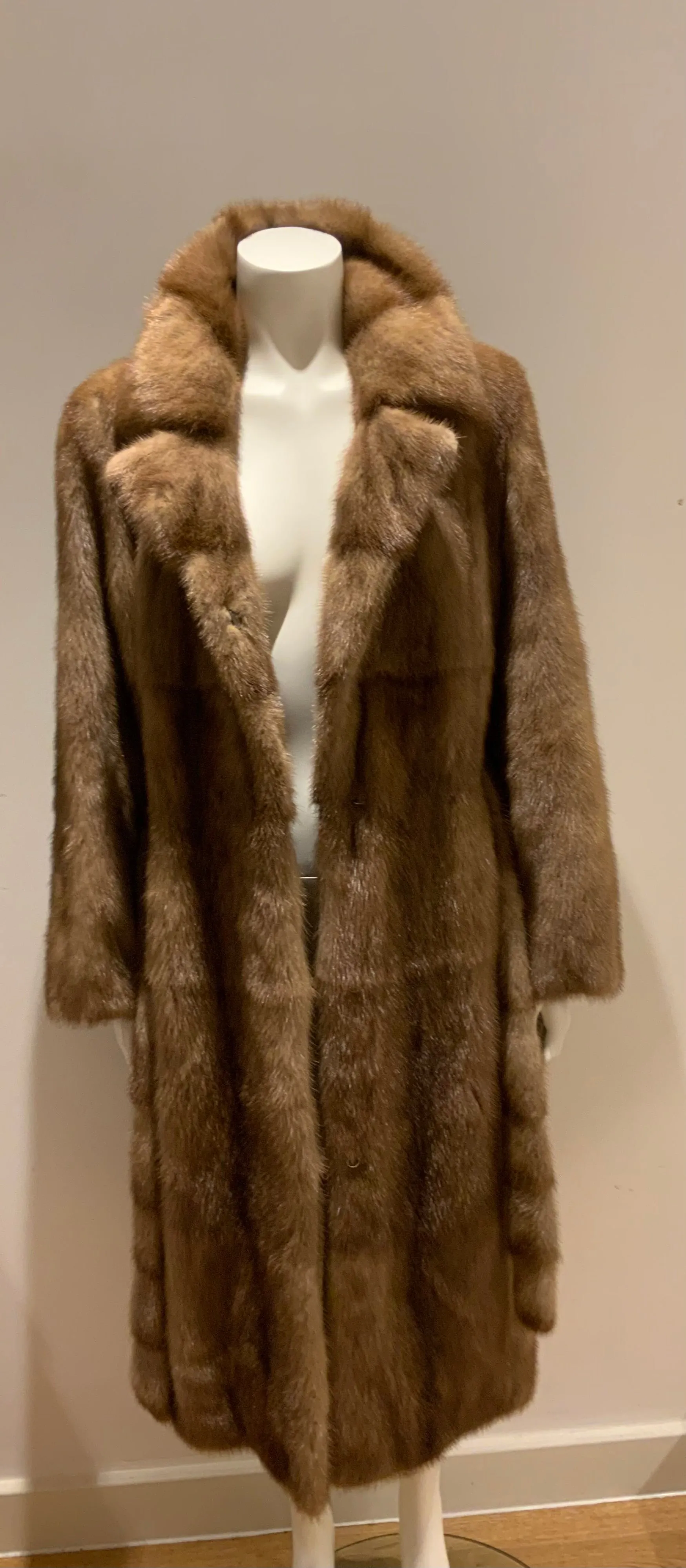 FUR FAVORI RUSSIA MINK LONG FUR COAT Size XS BEST QUALITY ladies