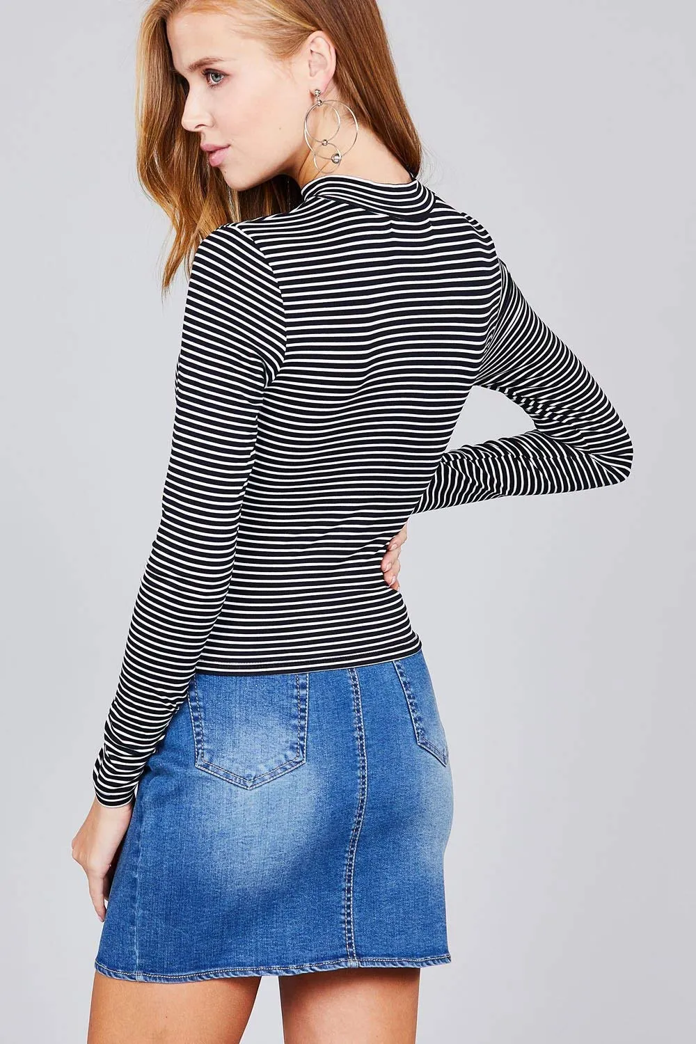 Khanomak Women's Super Soft Long Sleeve Striped Mock Neck Crop Top Shirt