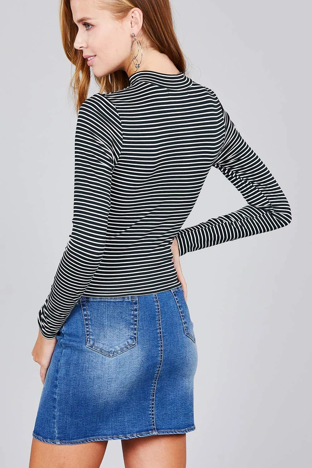 Khanomak Women's Super Soft Long Sleeve Striped Mock Neck Crop Top Shirt
