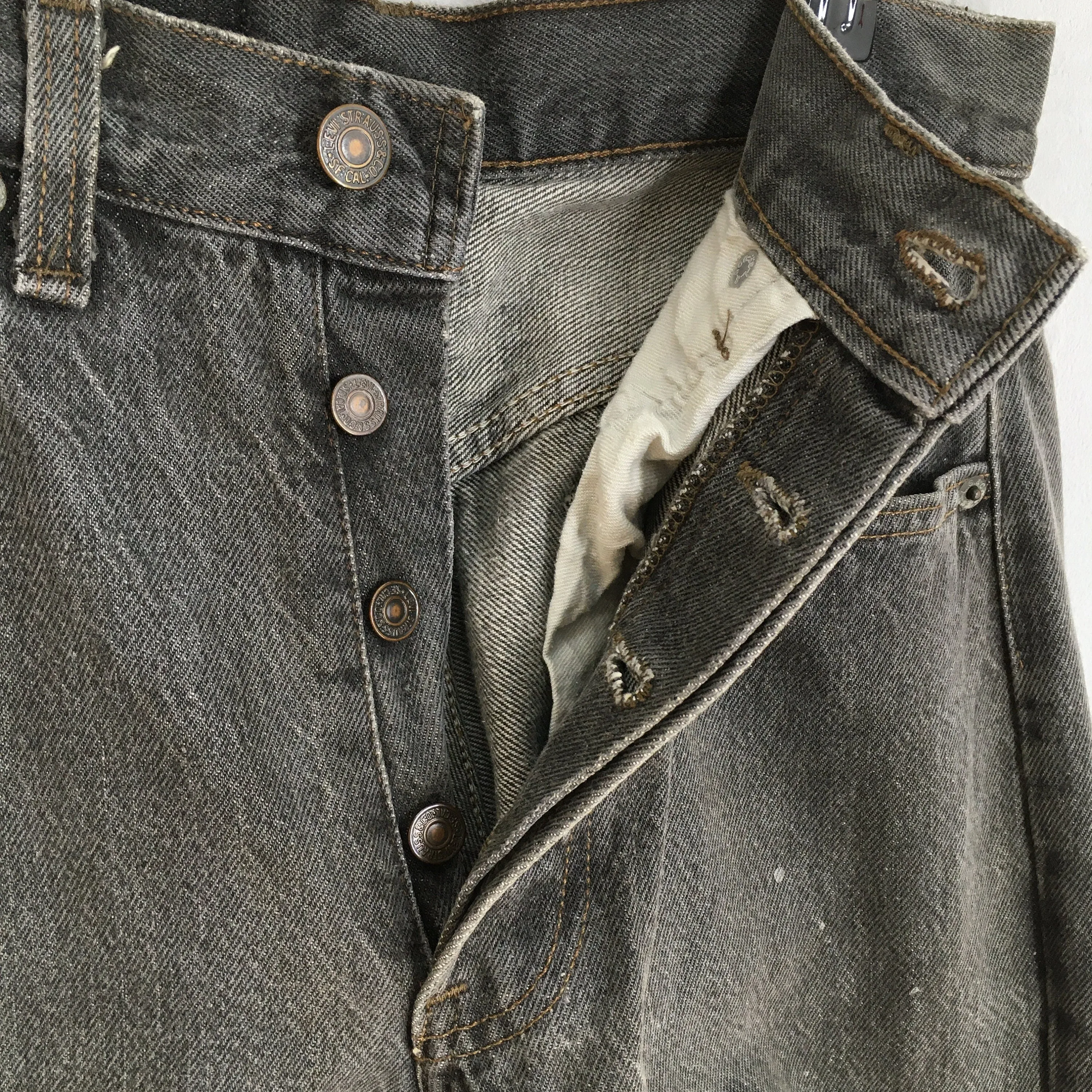 Levi's 501 Dark Gray High Waisted Jeans Size 27x29