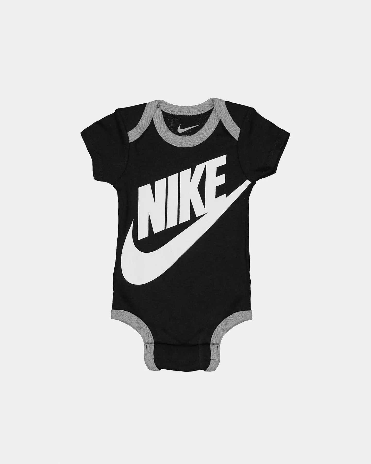 Nike Futura Three-Piece Infant Set Black