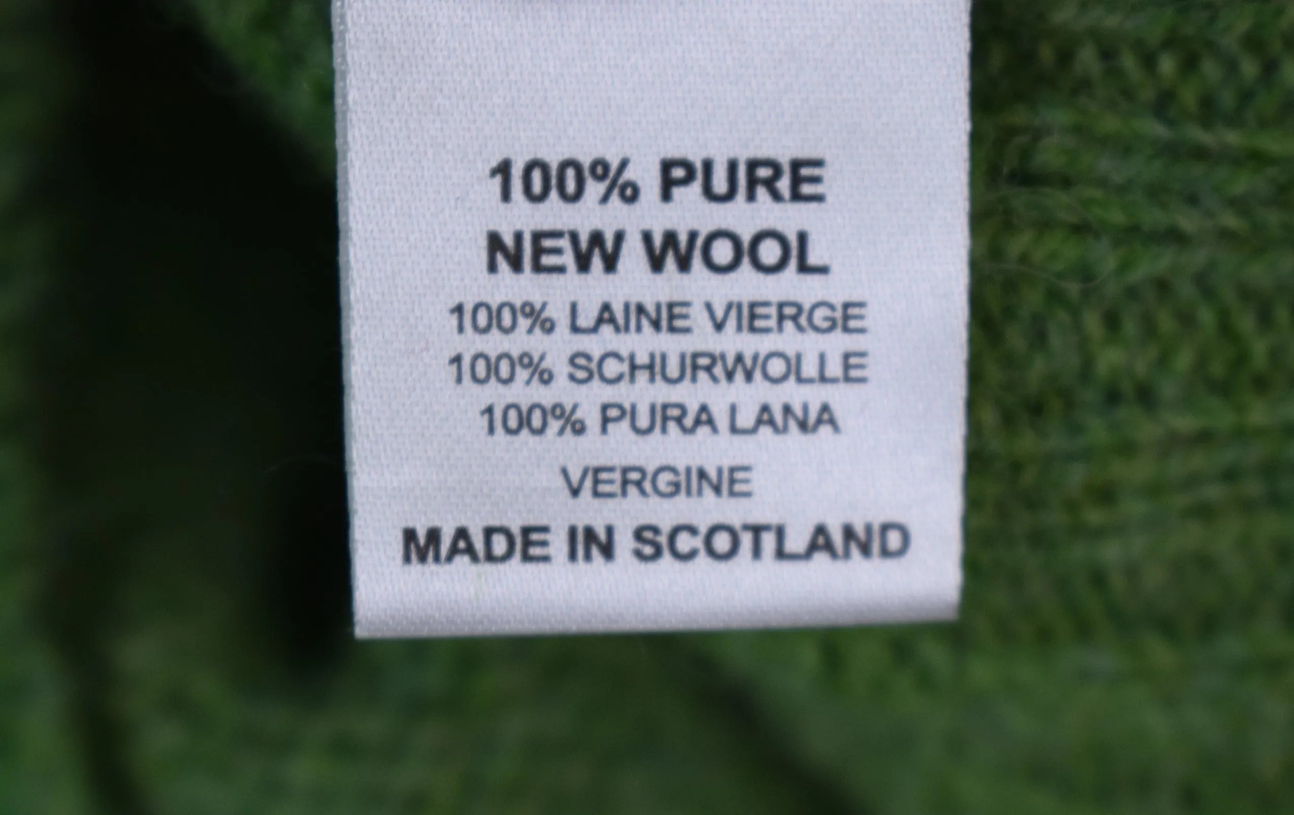 "Campbell's Of Beauly Scottish Shetland Apple Green Crewneck Sweater" Sz XL (NWT) (SOLD)