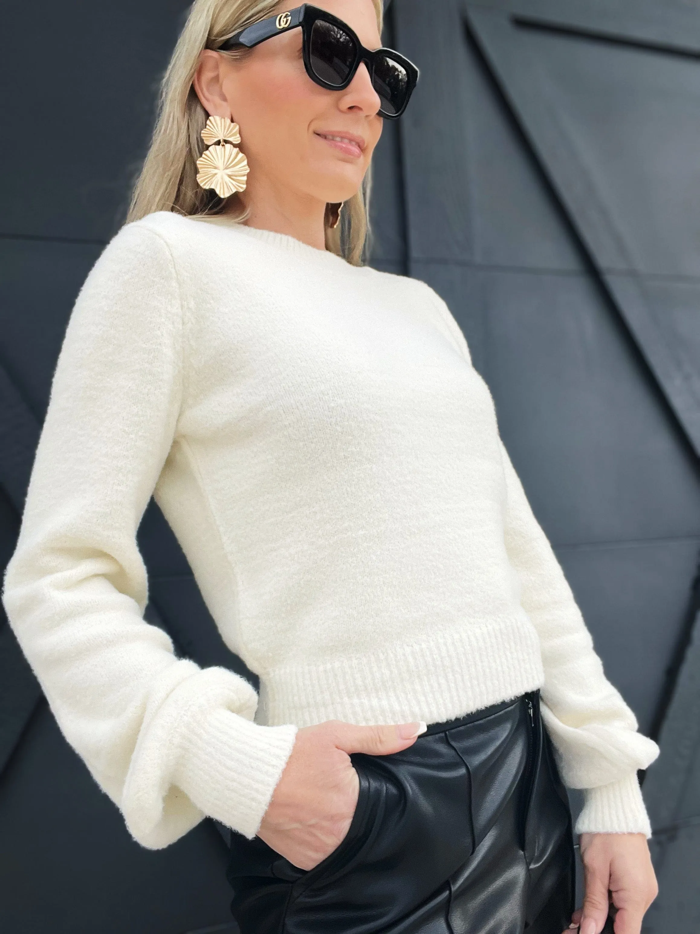 Ride On By Cropped Sweater-Cream