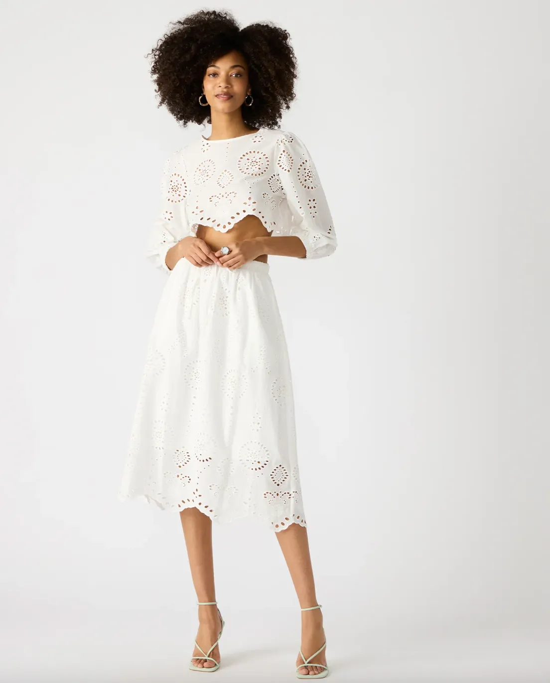 STEVE MADDEN ANAISA SKIRT IN WHITE